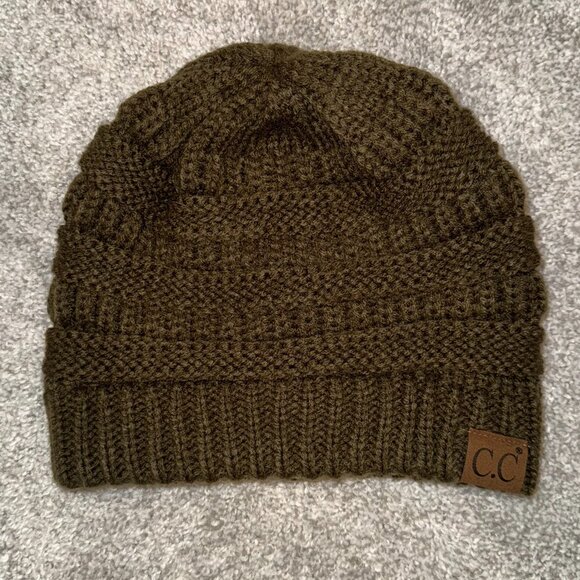 Set of 2 C.C Women's Winter Hats, Trendy Beanie Cap, Army Green, Mustard NWT - Picture 6 of 7